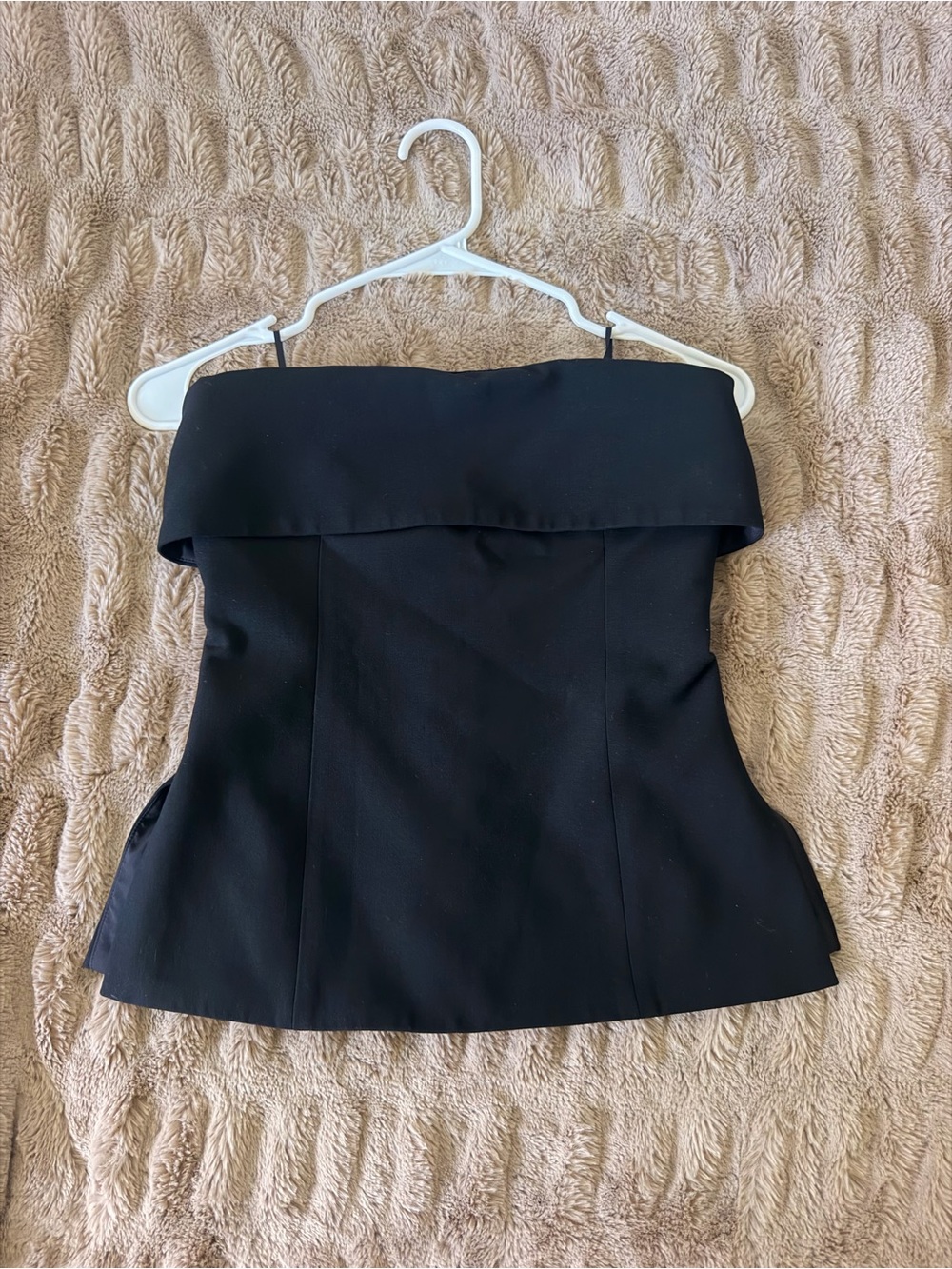 Aritzia Element Tube Top